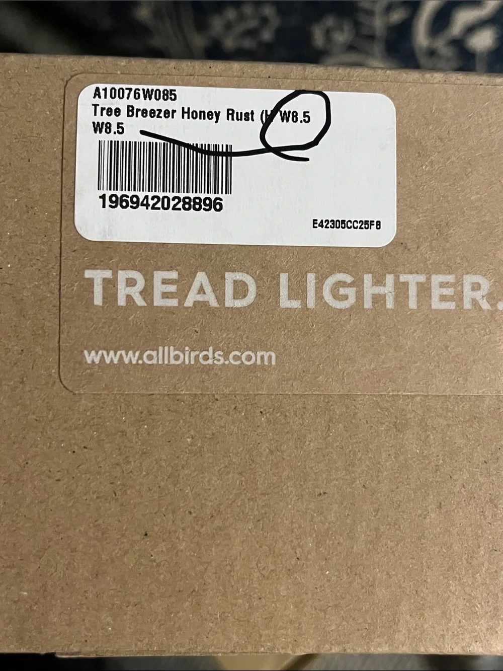 New In Box Allbirds Women’s Tree Breezer Flats in Honey Rust Size 7, 8.5,9.5
